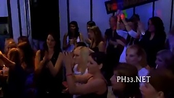 Amateur Ladies Engage In Anal Sex Orgy