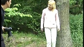 Amatööri Teini Seksiä Saksalainen Tyttö
