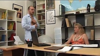 Italian Homemade Sex With A Sexy Milf In Doggystyle