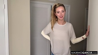Amateur Couple Gets Double Penetrated And Leaves A Creamy Surprise