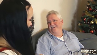 Sasha Sparrow Receives A Naughty Surprise From An Elderly Man