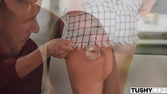 Real-Estate Agent Katrina Adds Anal Pleasure To Client'S Visit