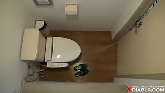 Voyeuristic Video Of Model'S Wardrobe Changes And Photo Shoot
