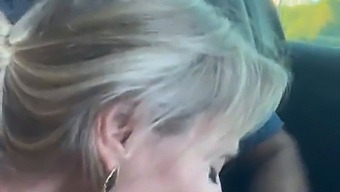 Krásná Skutečná Blondýnka Alineflavio Dosahuje Opravdového Orgasmu V Tomto Venkovním Videu